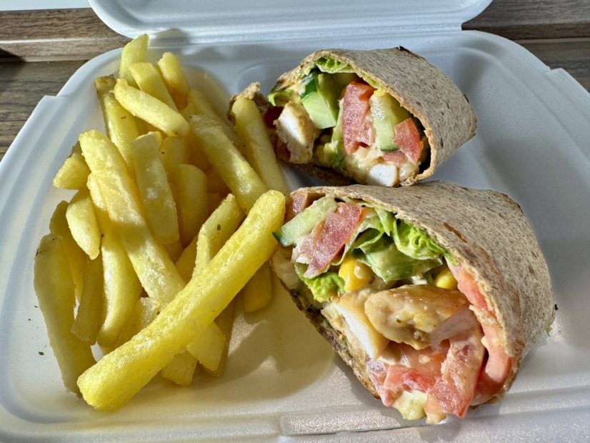 Zapečená tortilla s kuracím mäsom + príloha